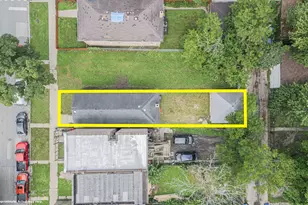 9207 S Greenwood Ave, Chicago, IL 60619 - Photo 3