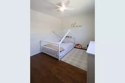 510 W Millns Court, Addison, IL 60101 - Photo 15