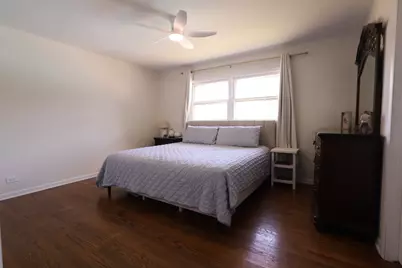 510 W Millns Court, Addison, IL 60101 - Photo 17