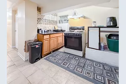 3220 W 65th Place, Chicago, IL 60629 - Photo 7