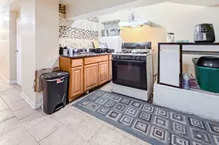 3220 W 65th Pl, Chicago, IL 60629 - Photo 7