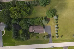 42886 N Washington Ave, Winthrop Harbor, IL 60096 - Photo 29