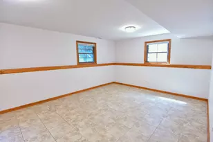 42886 N Washington Ave, Winthrop Harbor, IL 60096 - Photo 17