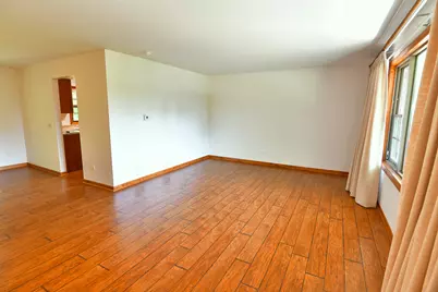 42886 N Washington Avenue, Winthrop Harbor, IL 60096 - Photo 11