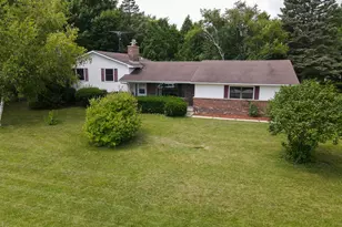 42886 N Washington Ave, Winthrop Harbor, IL 60096 - Photo 1
