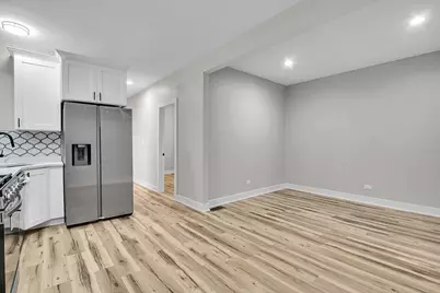 7026 S Eberhart Avenue, Chicago, IL 60637 - Photo 23