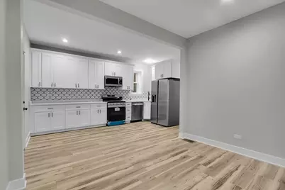 7026 S Eberhart Avenue, Chicago, IL 60637 - Photo 25