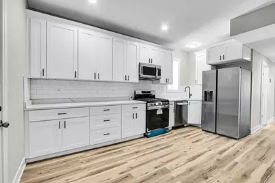 7026 S Eberhart Avenue, Chicago, IL 60637 - Photo 33