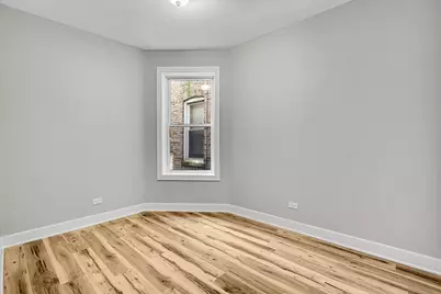 7026 S Eberhart Avenue, Chicago, IL 60637 - Photo 17