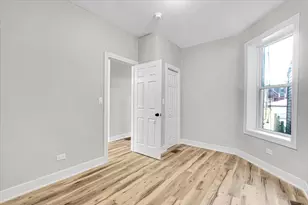 7026 S Eberhart Ave, Chicago, IL 60637 - Photo 15