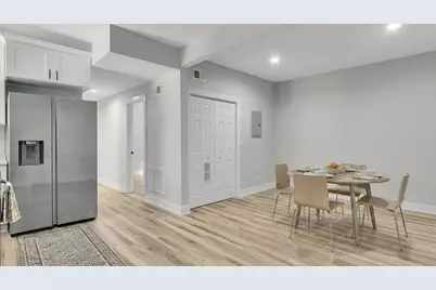 7026 S Eberhart Avenue, Chicago, IL 60637 - Photo 7