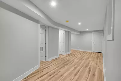 7026 S Eberhart Avenue, Chicago, IL 60637 - Photo 29
