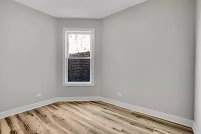 7026 S Eberhart Avenue, Chicago, IL 60637 - Photo 37