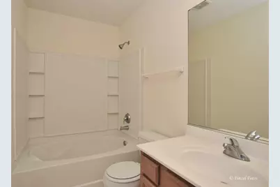 923 Emerald Drive, Pingree Grove, IL 60140 - Photo 15