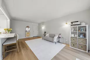 3158 W 88th St, Evergreen Park, IL 60805 - Photo 5