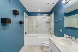 860 W Blackhawk St, Chicago, IL 60642 - Photo 25