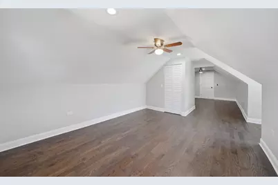 1232 Gunderson Avenue, Berwyn, IL 60402 - Photo 13