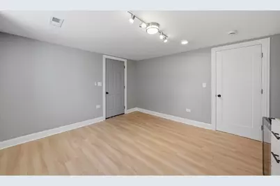 1232 Gunderson Avenue, Berwyn, IL 60402 - Photo 31