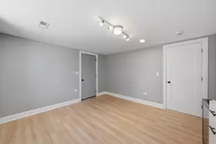 1232 Gunderson Ave, Berwyn, IL 60402 - Photo 31
