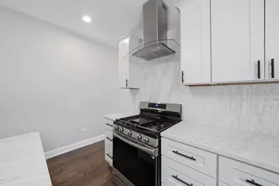 1232 Gunderson Avenue, Berwyn, IL 60402 - Photo 7