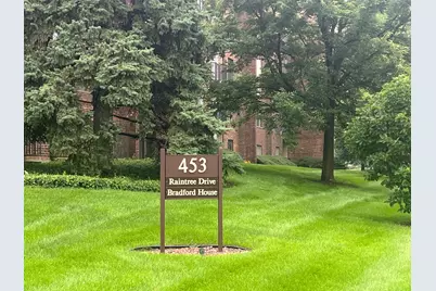 453 Raintree Drive #5K, Glen Ellyn, IL 60137 - Photo 3