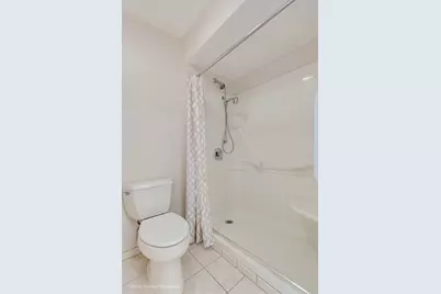 453 Raintree Drive #5K, Glen Ellyn, IL 60137 - Photo 31
