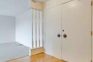 453 Raintree Dr, Glen Ellyn, IL 60137 - Photo 13