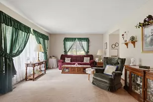 23853 Hazel Rd, Sterling, IL 61081 - Photo 5