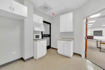 920 Davis Road, Elgin, IL 60123 - Photo 9