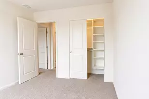 2323 Prestige Pl, Schaumburg, IL 60173 - Photo 17