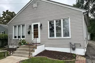 1106 Yeoman St, Waukegan, IL 60085 - Photo 1