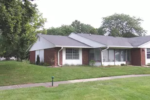 7405 Clarendon Ct, Fox Lake, IL 60020 - Photo 25