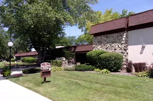 7405 Clarendon Ct, Fox Lake, IL 60020 - Photo 29