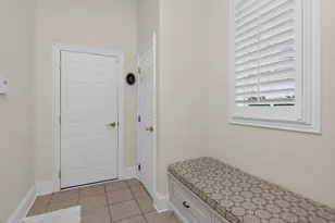 46 Forest Gate Cir, Oak Brook, IL 60523 - Photo 21