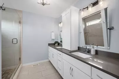 17902 Oak Park Avenue, Tinley Park, IL 60477 - Photo 15