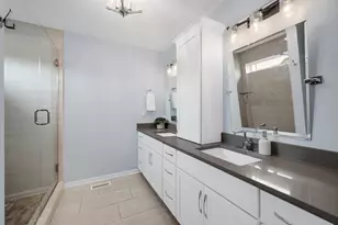 17902 Oak Park Ave, Tinley Park, IL 60477 - Photo 15