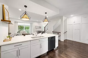 17902 Oak Park Ave, Tinley Park, IL 60477 - Photo 5