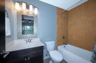 17902 Oak Park Ave, Tinley Park, IL 60477 - Photo 17