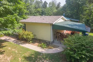 572 Gerrish Rd, Patoka, IL 62875 - Photo 49