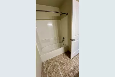 12 S 3rd Street #B, Saint Charles, IL 60174 - Photo 15