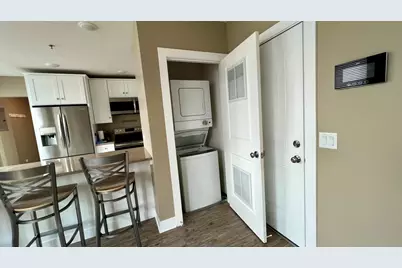 12 S 3rd Street #B, Saint Charles, IL 60174 - Photo 7