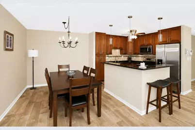 120 Lakeview Drive #215, Bloomingdale, IL 60108 - Photo 11