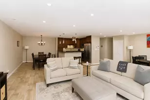 120 Lakeview Dr, Bloomingdale, IL 60108 - Photo 5