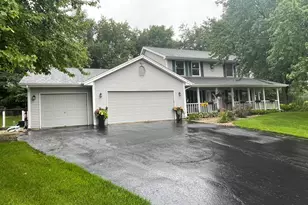 2137 St James Ave, Belvidere, IL 61008 - Photo 1