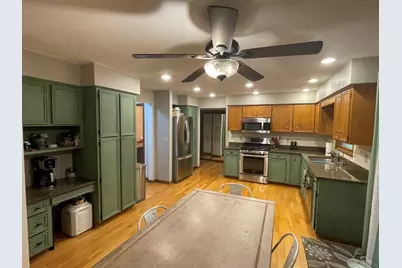 2137 Saint James Avenue, Belvidere, IL 61008 - Photo 7