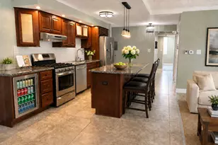 110 W Butterfield Rd, Elmhurst, IL 60126 - Photo 3