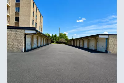 110 W Butterfield Road #402S, Elmhurst, IL 60126 - Photo 15