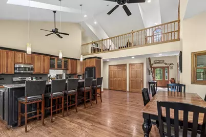 6008 Tomlinson Drive, McHenry, IL 60050 - Photo 3