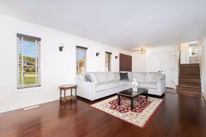 16W751 90th Street, Willowbrook, IL 60527 - Photo 3
