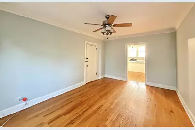 2840 N Lockwood Avenue #3D, Chicago, IL 60641 - Photo 13
